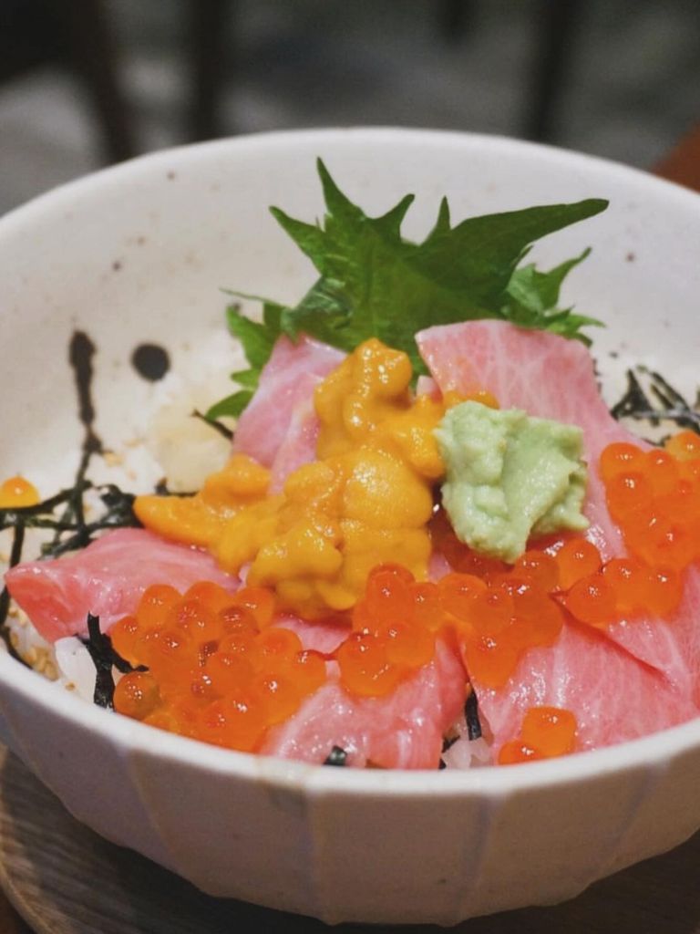 chirashi don in Singapore