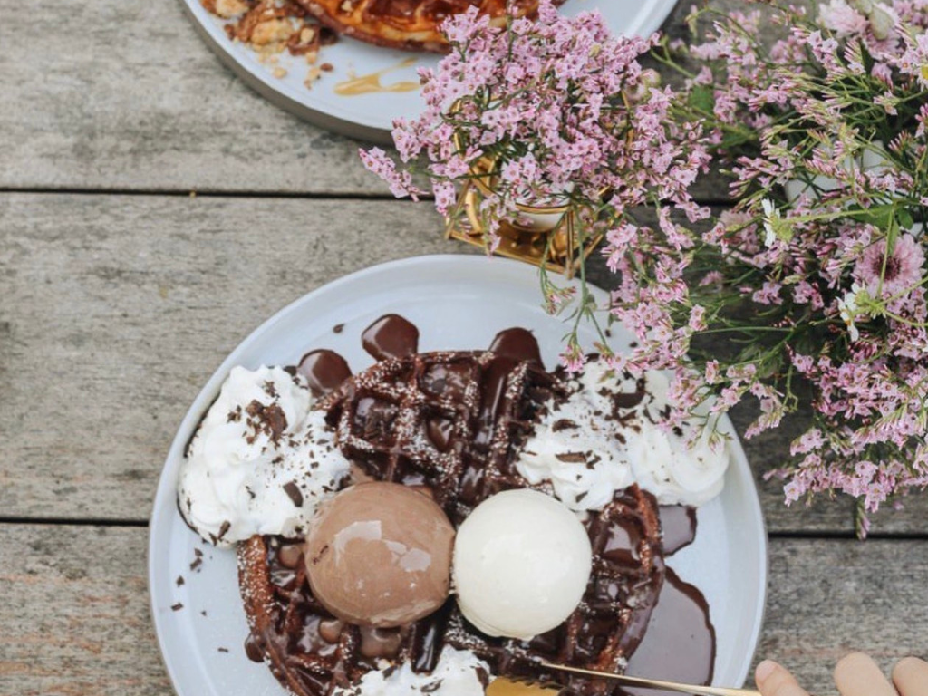 04 pl-ice cream supper spots-Burnt Cones-ice cream and waffles-HungryGoWhere